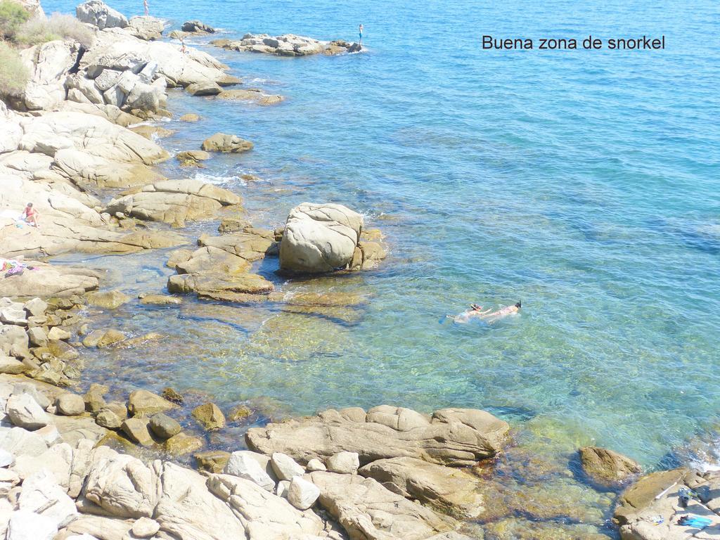 Roses Sobre El Mar Apartment Room photo